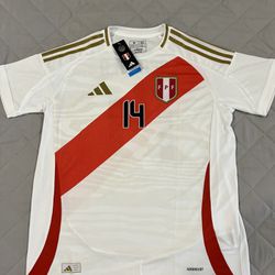 Peru Home Jersey - Lapadula 14