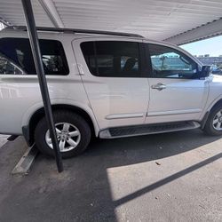 Nissan Armada