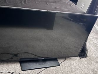 50 inch insignia TV
