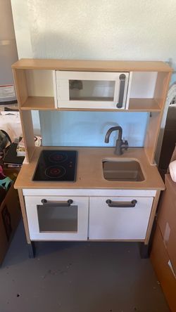 IKEA DUKTIG Kids Play Kitchen