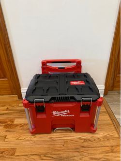 Milwaukee Packout 22” Rolling Modular Tool Box + 2 Pairs Work Gloves