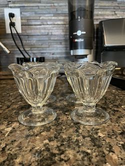 4   Ice Cream Glasses 