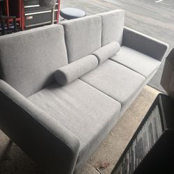 Gray Couch,futon