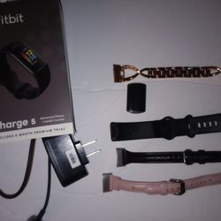 FitBit Charge 5 with Extra Wristbands