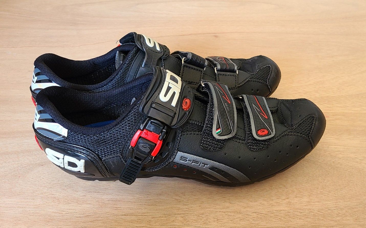 SIDI S Pro Carbon Millennium III Road Cycling Shoes Black EU 44.5 Bikes Cycling
