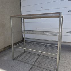 Shoe rack