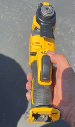 Small dewalt multitool