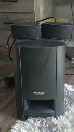 BOSE surround sound/ speakers