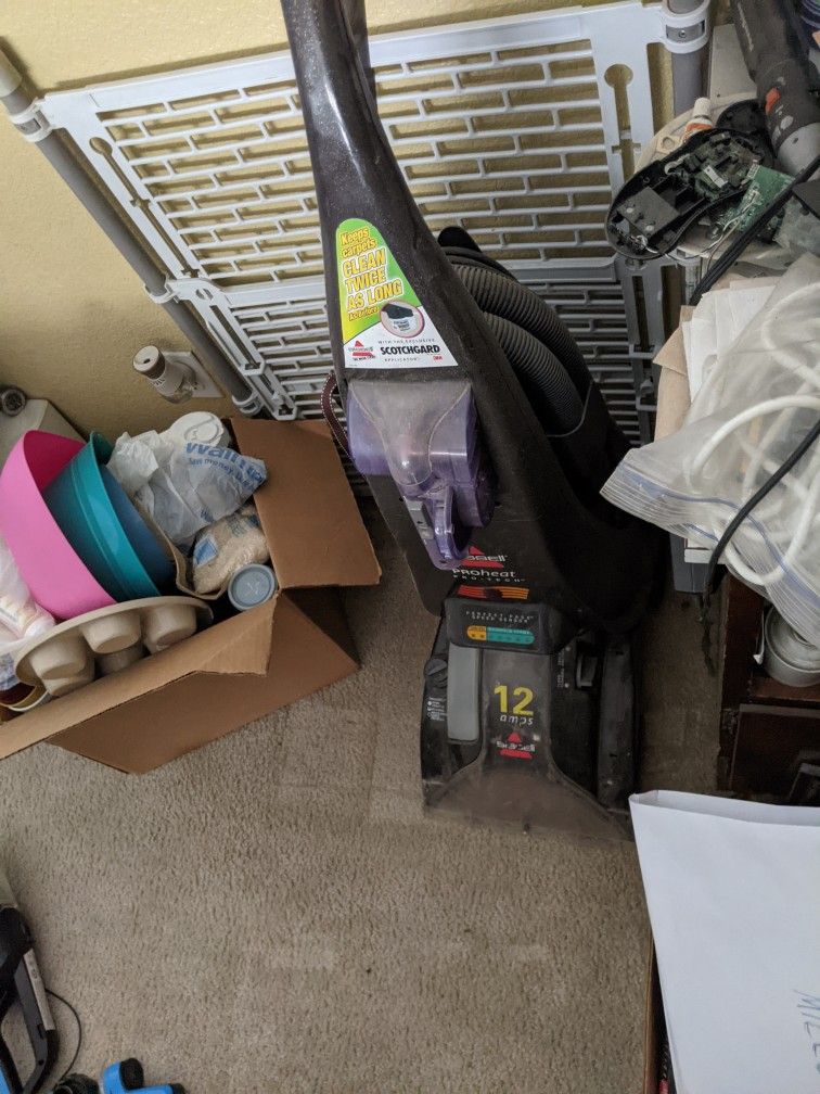 Bissell Carpet Cleaner