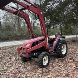 2003 Mahindra 3510 4 x 4 front loader