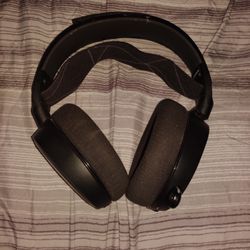 Steelseries Arctis 7+ Wireless Gaming Headset
