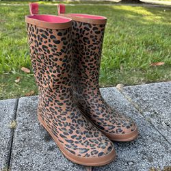 Cat  & Jack Size 5 Rubber Boots