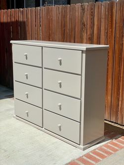 Solid Wood Gray 8 Drawer Dresser