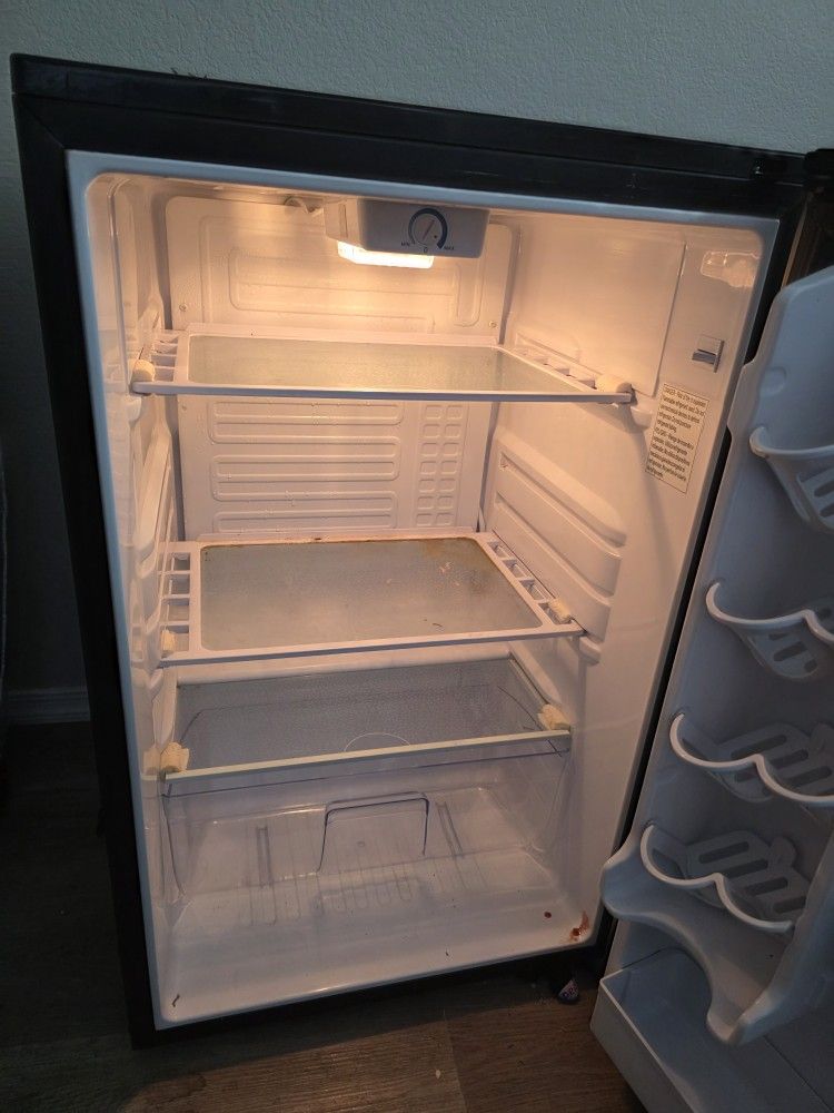 Mini Fridge For Sale