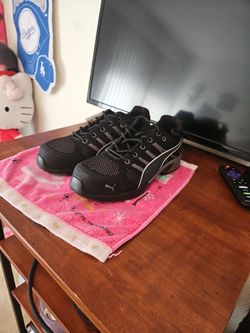 Puma Womens Steel Toe.size 8.