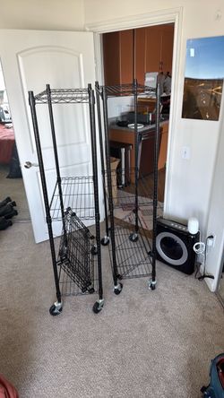 Wire Rack with Casters
