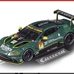 Carrera 27675 Aston Martin Vantage GT3 D-Station Racing No.7 1:32 Scale Analog Slot Car Racing Vehicle Evolution Slot Car Race Tracks