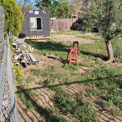 Land for sale  lot with room water