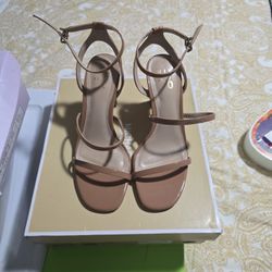 Nude Woman High Heels 