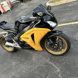 Honda CBR1000RR