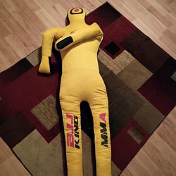 Filled MMA Dummy 