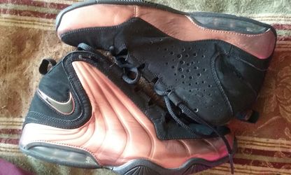 Nike copper size 7.5 kicks cent style nikr max $50