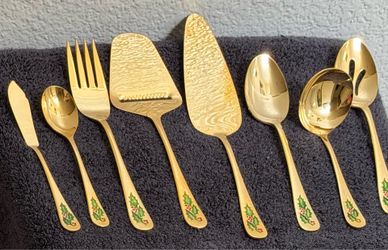 48 Piece Holly Berry Gold Plated Flatware