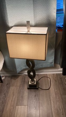Hubbardton Forge Almost Infinity Table Lamp