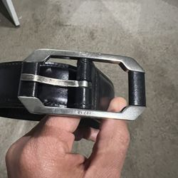 Gucci Belt Unisex Size 32