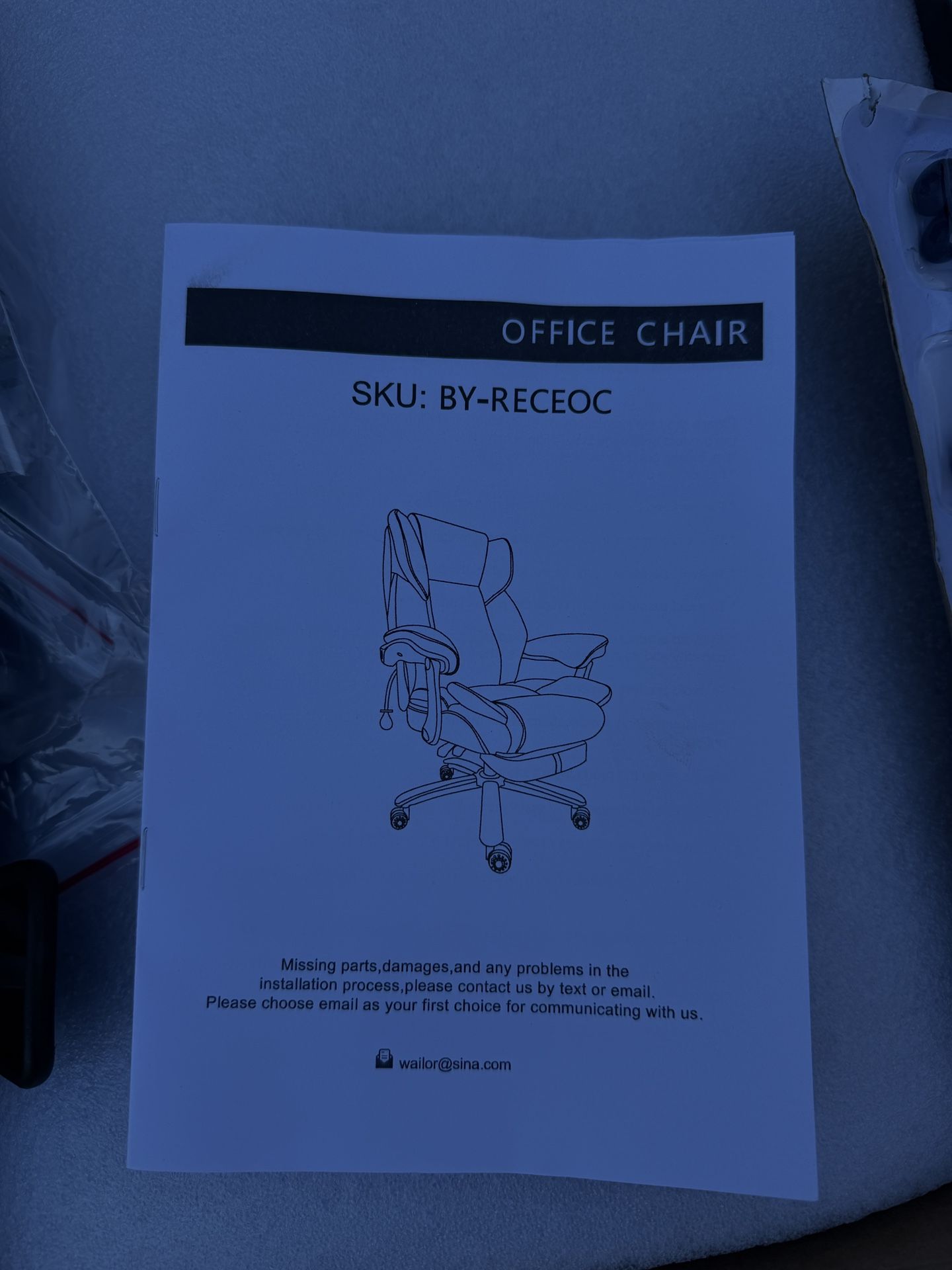 Big and Tall Office Chair with Foot Rest 600lbs, Heavy Duty Executive Office Chair for Heavy People,Comfortable High Back Leather Desk Chair with Thic