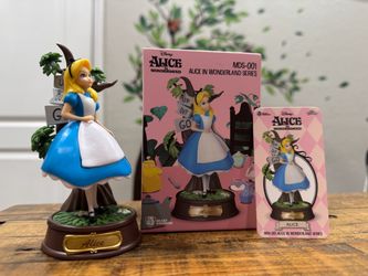 Beast Kingdom Alice in Wonderland Mini D-Stage 001 Alice Statue