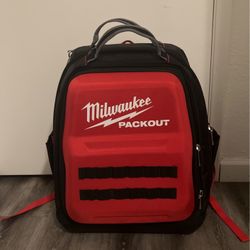 Milwaukee Backpack Pack out