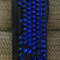 Razor Key Board Tenkey Less And Redragon Mouse 