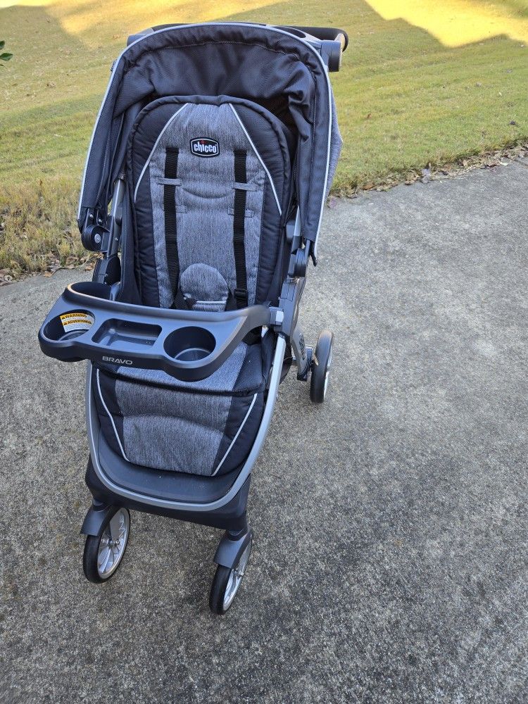 Chicco Kefit 30 InfantCar Seat And Bravo Stroller.