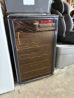 Mini-wine fridge