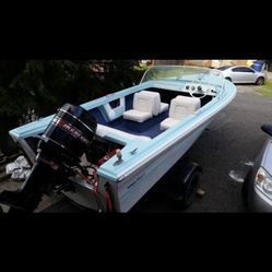 Classic 1964 Hydro Swift