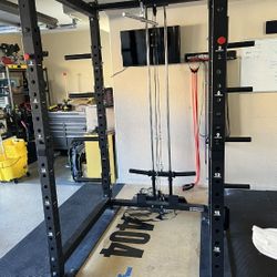 Ethos Squat Rack