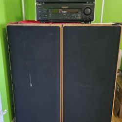 SONY AMPLIFIER/SONY EQUALIZER/KENWOOD SPEAKER 