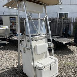 Fiberglass Center Console With Aluminum T-Top 