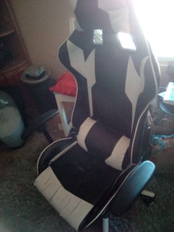 Black and White Gaming Chair