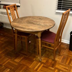 Dinner Table/2 Chairs Set (Used, Good Shape)