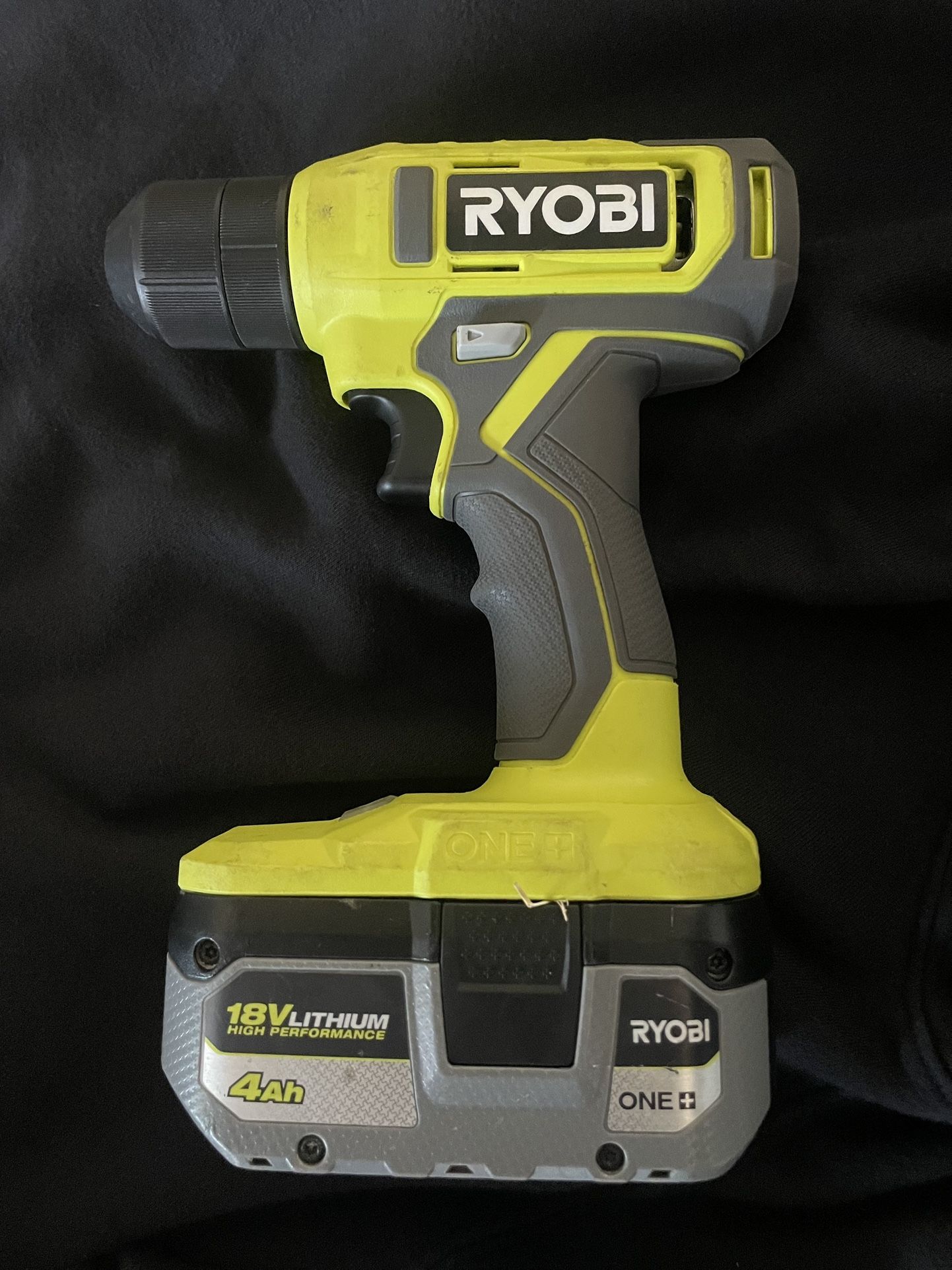 Ryobi 18V ONE+ Drill/Driver w/ 4.0Ah Battery