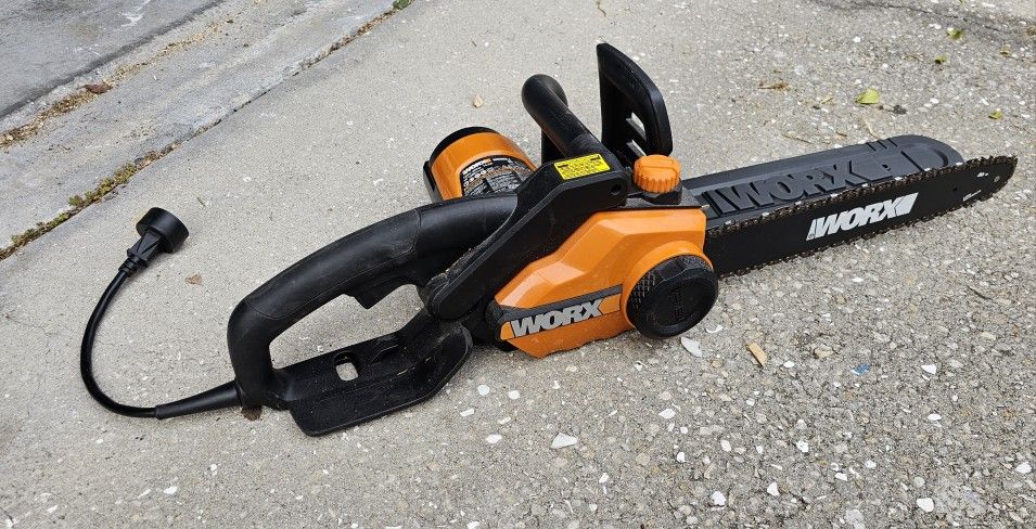 Worx WG303.1 Electric Chain Saw