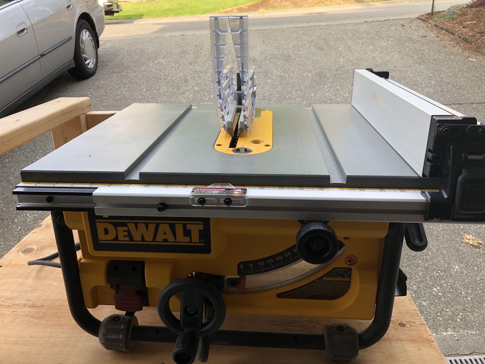Dewalt 7480 Table Saw in Like New condition for Sale in Federal Way, WA