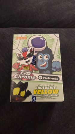 2026 Topps Chrome VeeFriends Blaster Box