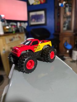 Monster truck toy Carolina Crusher