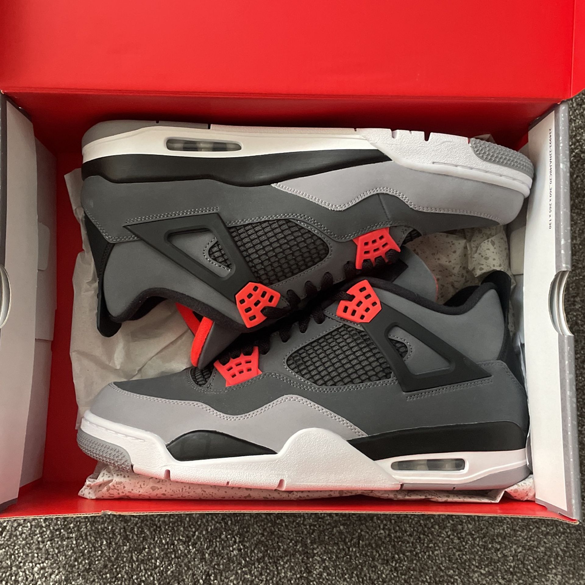 Jordan 4 Infrared