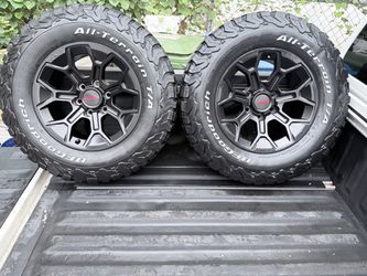 TRD PRO wheels