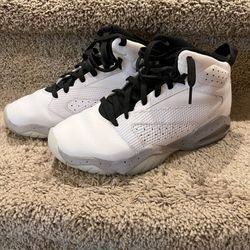 Jordan Lift White/Gray  AR4430-101