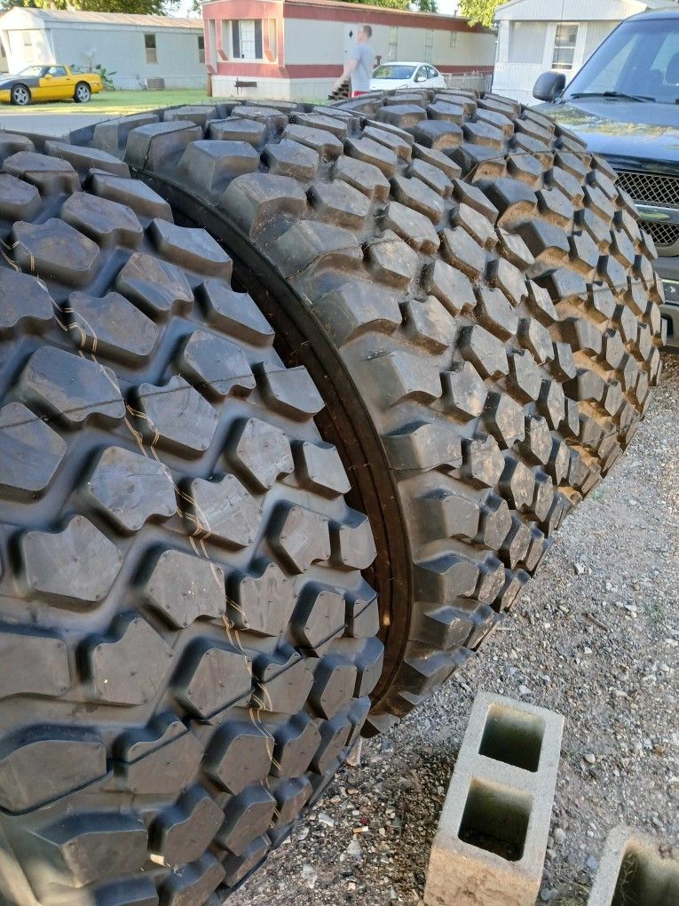 Brand New 24R21's XZL....16plys